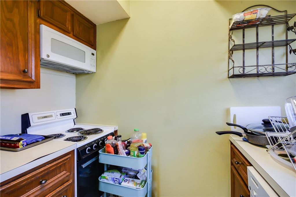 3115 Tom Green #404 Austin, Texas 78705