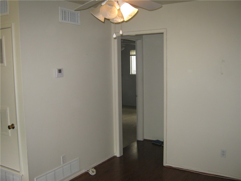 803 W 28th #202 Austin, Texas 78705