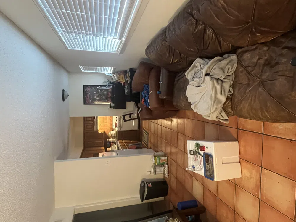 803 W 28th #107 Austin, Texas 78705