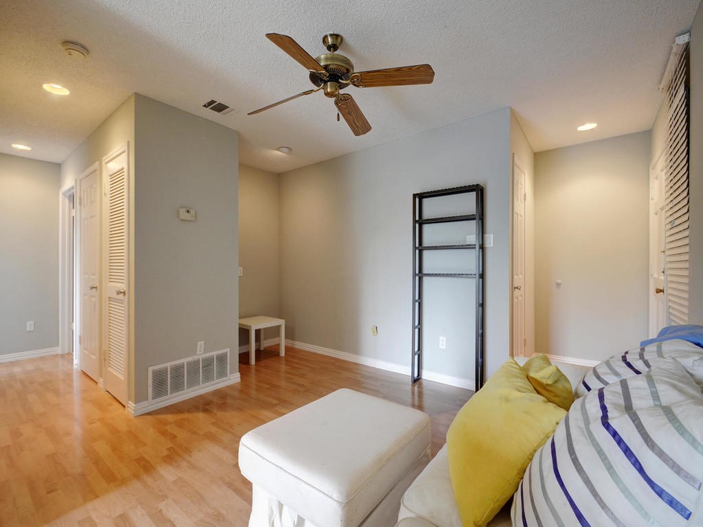 2409 Leon #207 Austin, Texas 78705