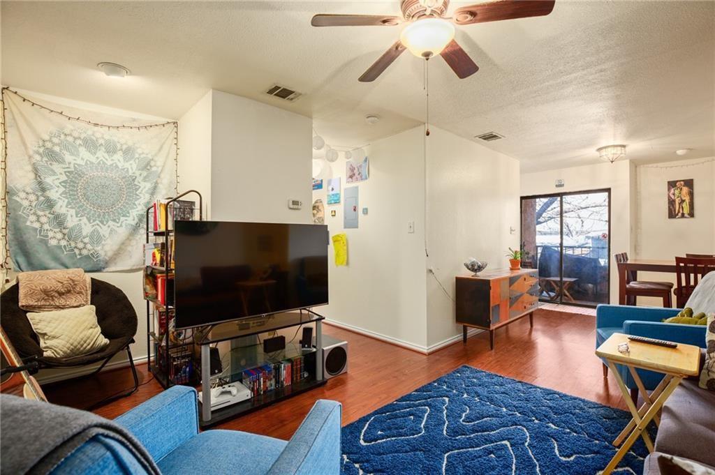 2409 Leon #101 Austin, Texas 78705