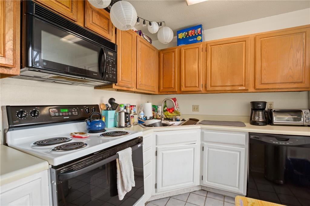 2409 Leon #101 Austin, Texas 78705