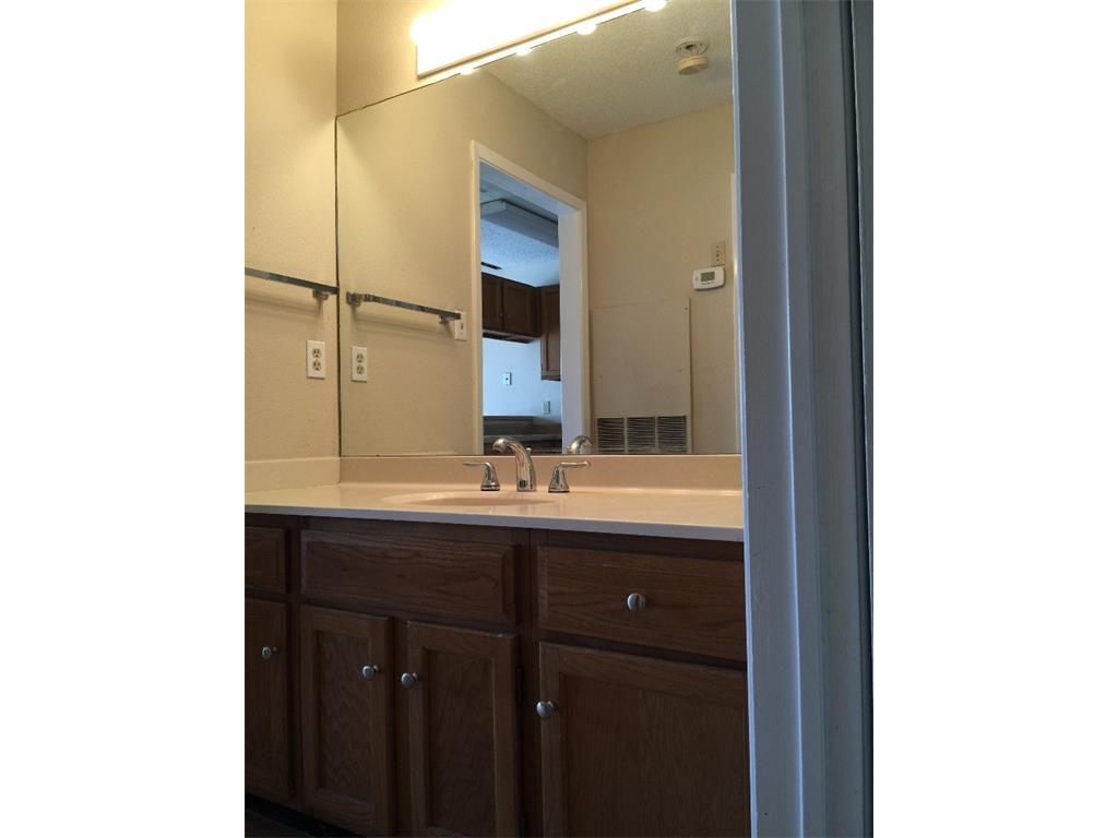 1905 San Gabriel #204 Austin, Texas 78705