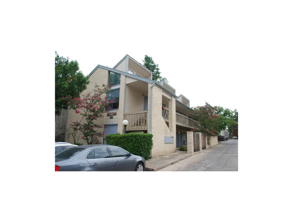 1905 San Gabriel #204 Austin, Texas 78705