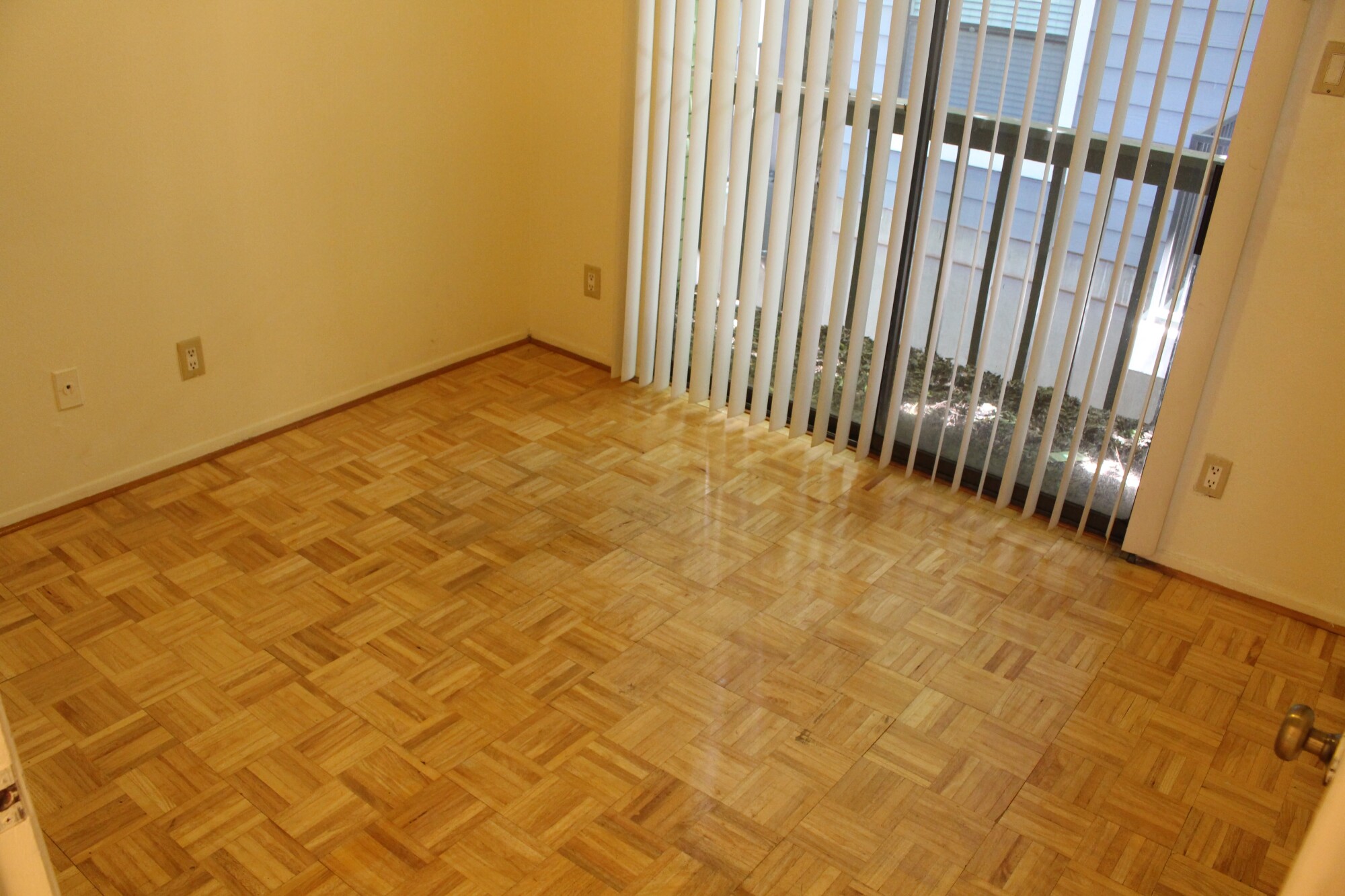 2815 Rio Grande #212 Austin, Texas 78705