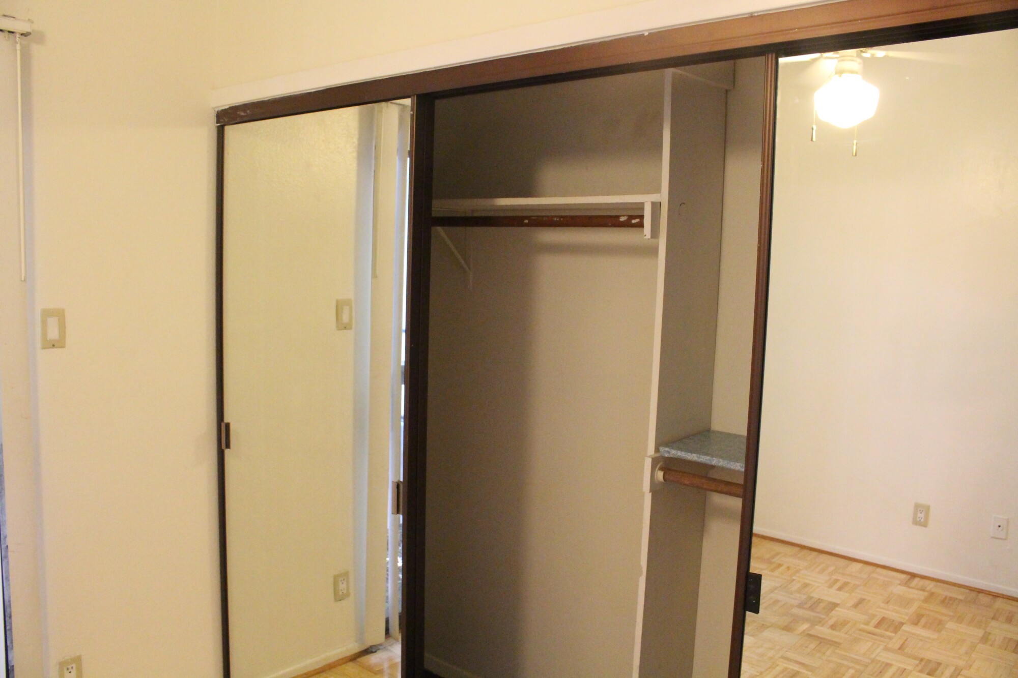 2815 Rio Grande #212 Austin, Texas 78705