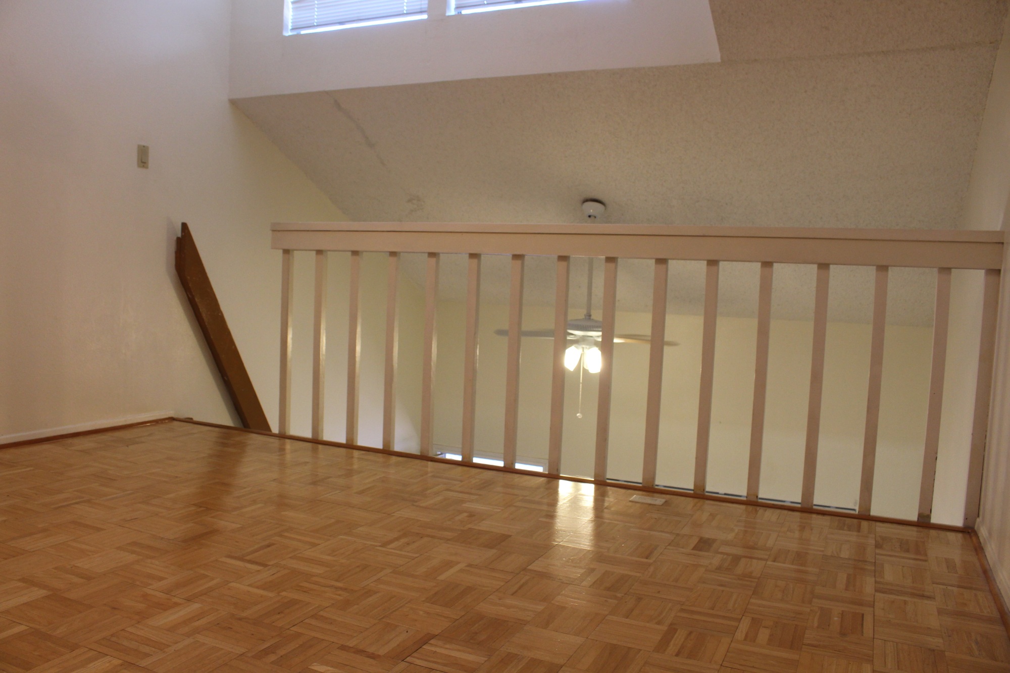 2815 Rio Grande #212 Austin, Texas 78705