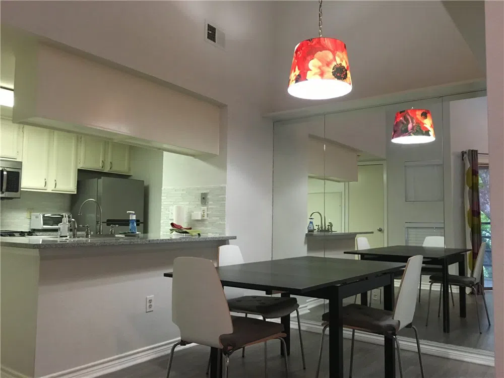 2311 Nueces #303 Austin, Texas 78705