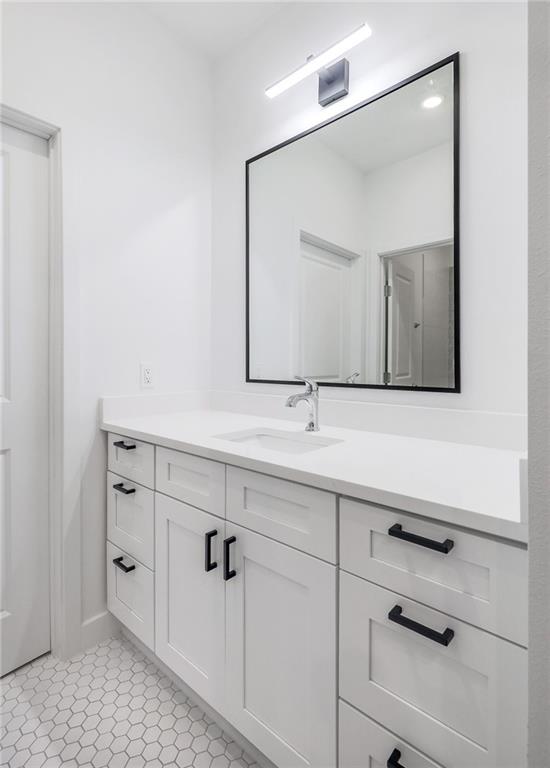 908 Poplar #105 Austin, Texas 78705