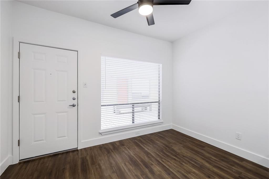 908 Poplar #105 Austin, Texas 78705