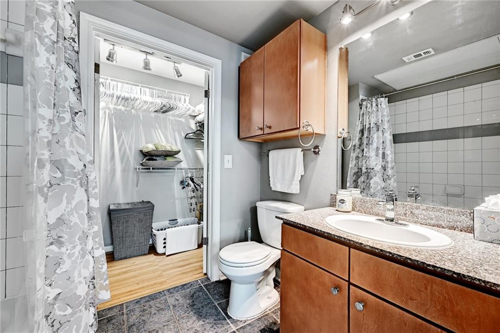 2502 Leon #407 Austin, Texas 78705