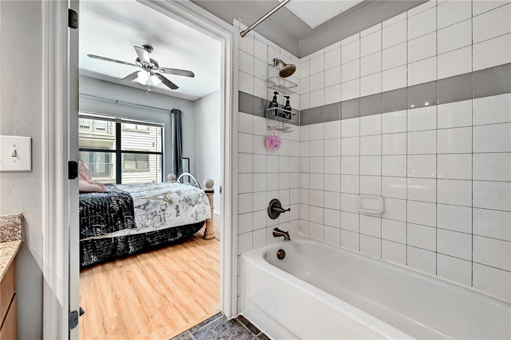 2502 Leon #407 Austin, Texas 78705