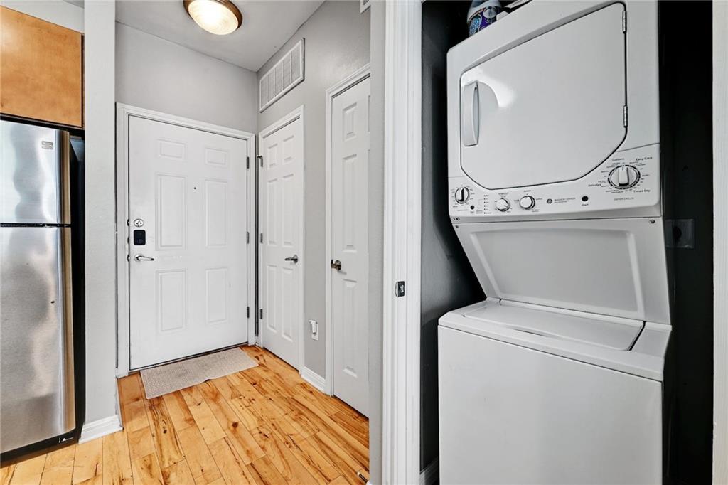 2502 Leon #407 Austin, Texas 78705