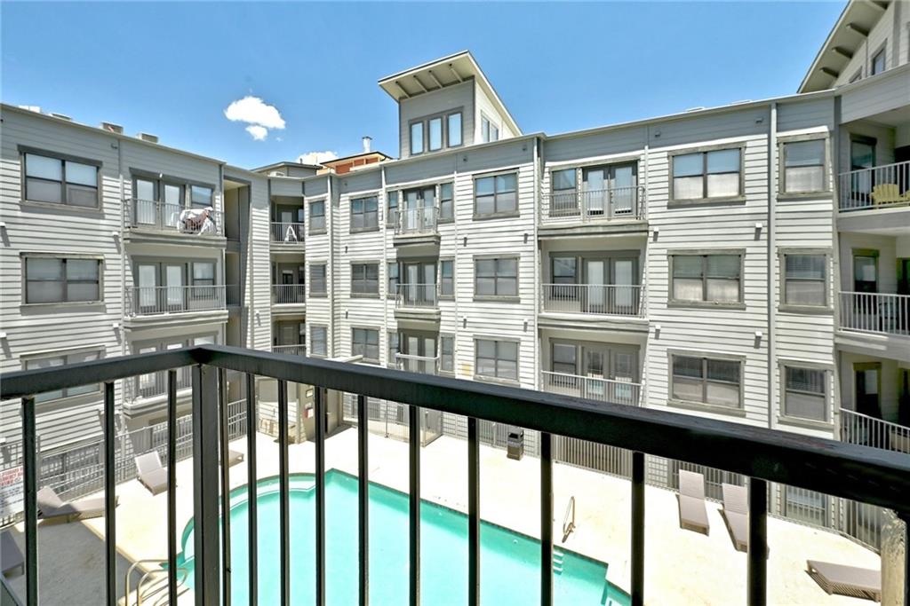 2502 Leon #407 Austin, Texas 78705