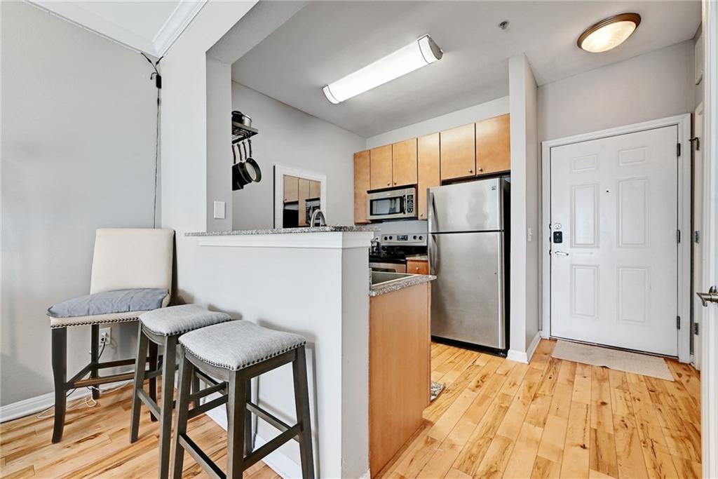 2502 Leon #407 Austin, Texas 78705