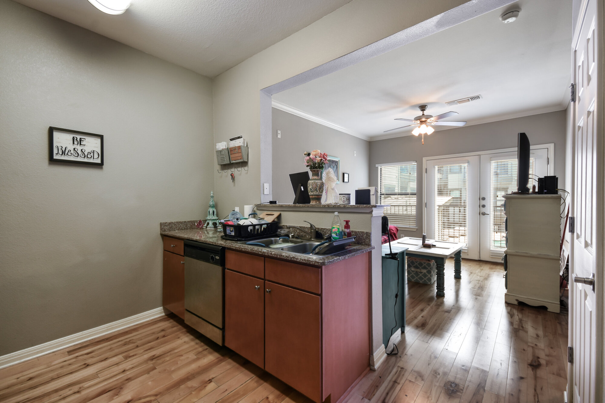 2502 Leon St. #313 Austin, Texas 78705