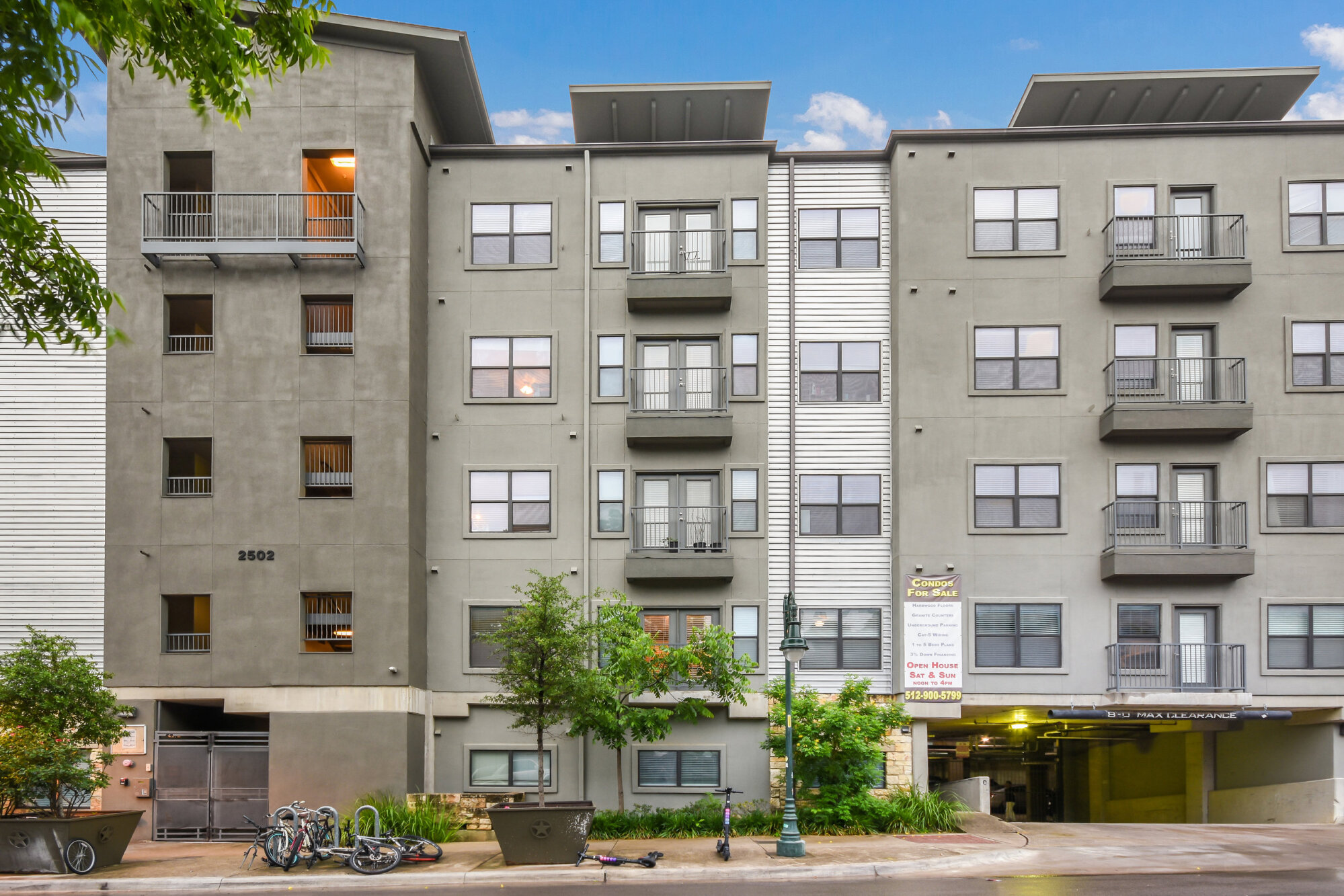 2502 Leon St. #313 Austin, Texas 78705