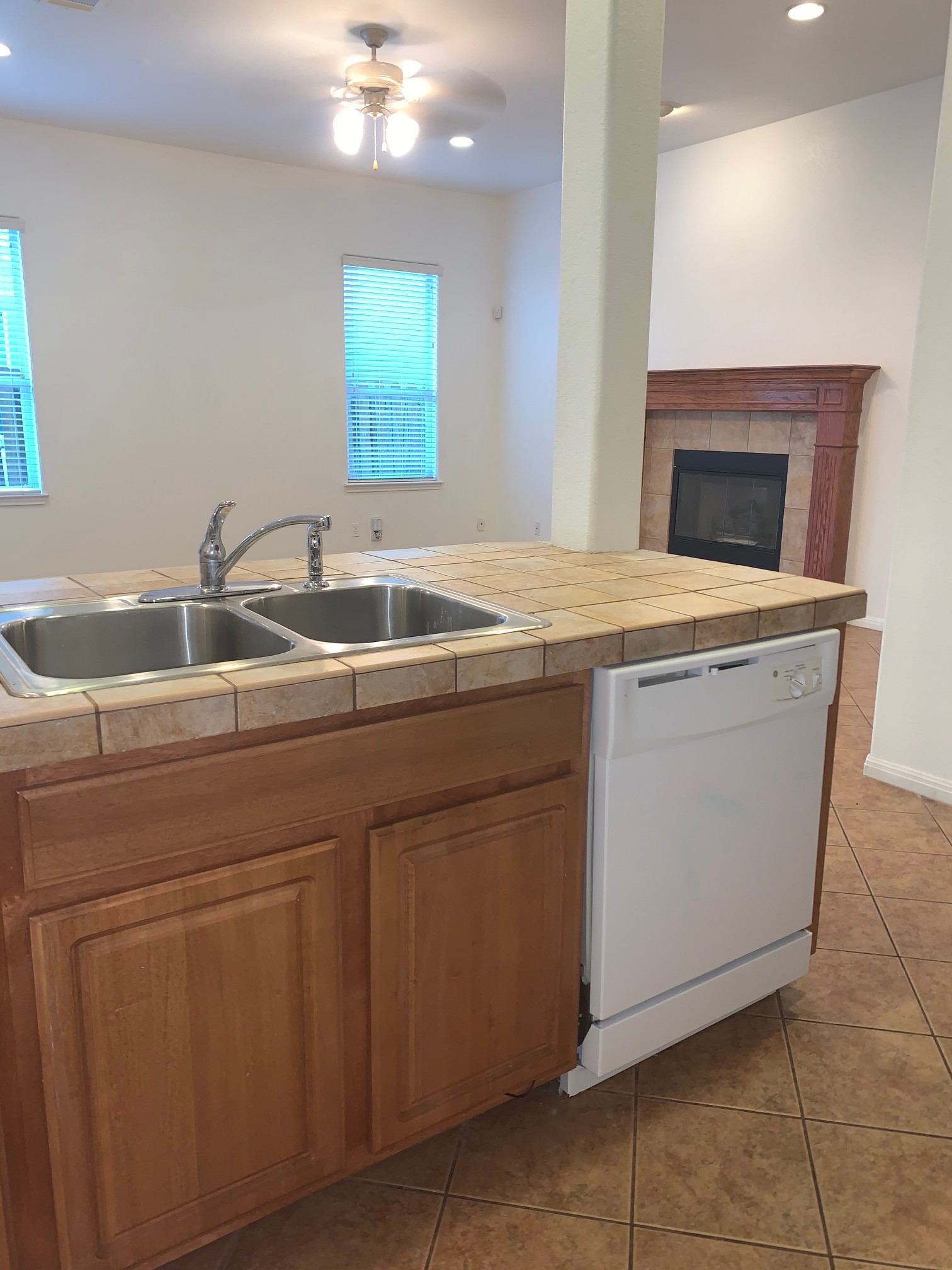 1904 W. 42nd Unit A Austin, Texas 78731