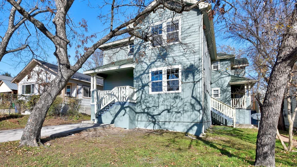 2206 Pennsylvania Unit A Austin, Texas 78702