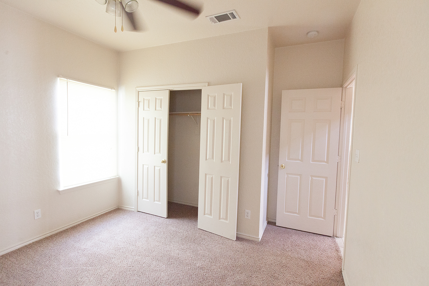 2206 Pennsylvania #B Austin, Texas 78702