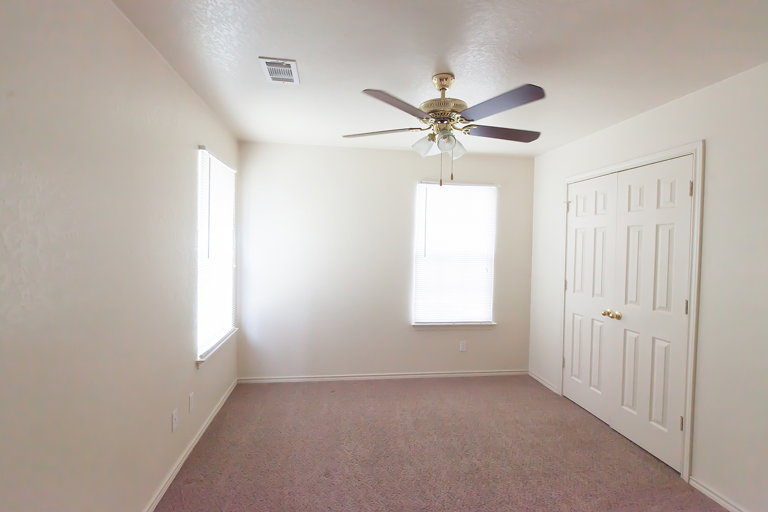 2206 Pennsylvania #B Austin, Texas 78702