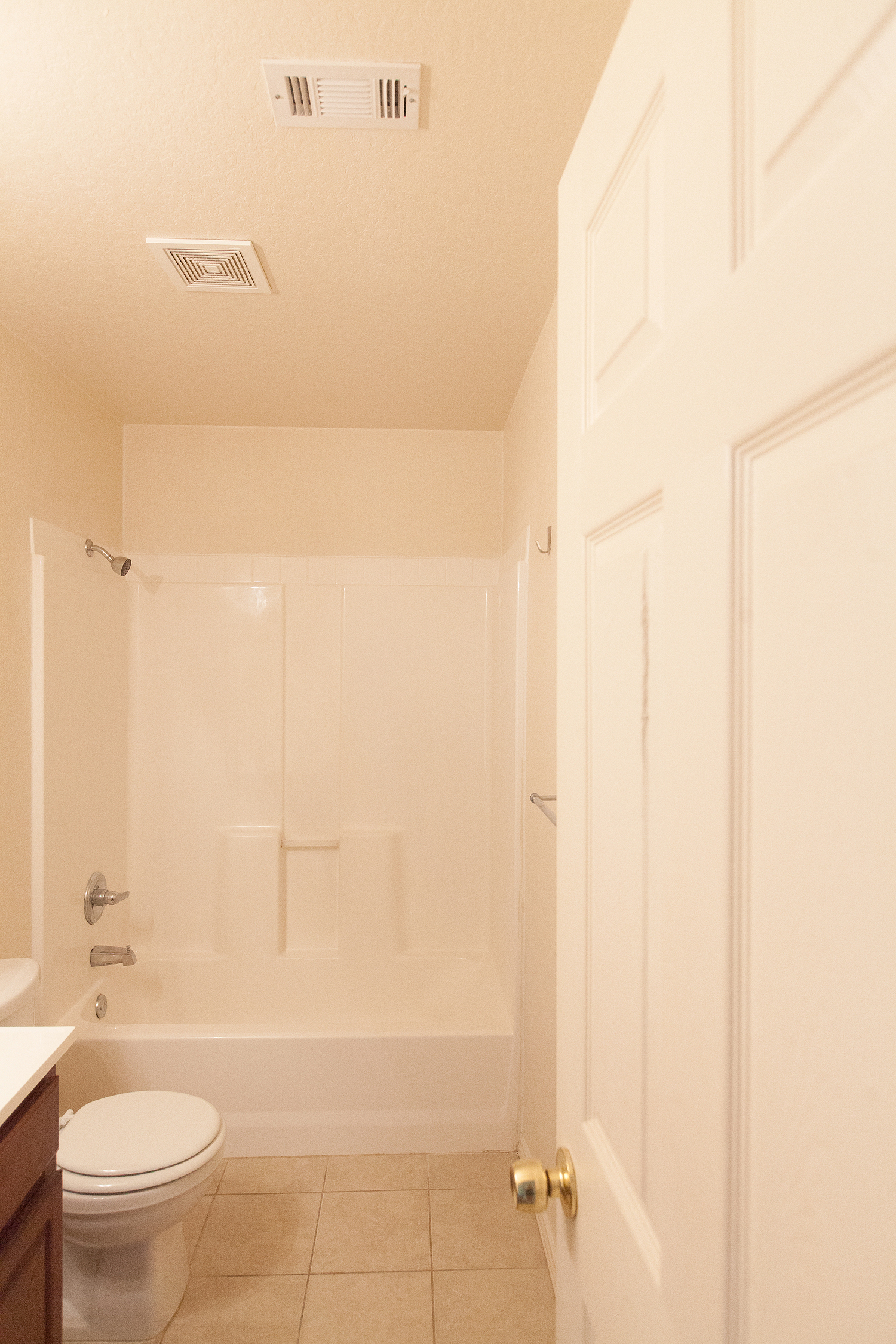 2206 Pennsylvania #B Austin, Texas 78702