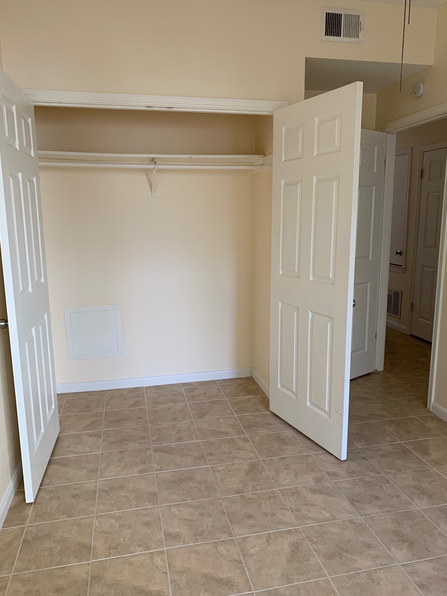 3115 Tom Green Unit 204 Austin, Texas 78705