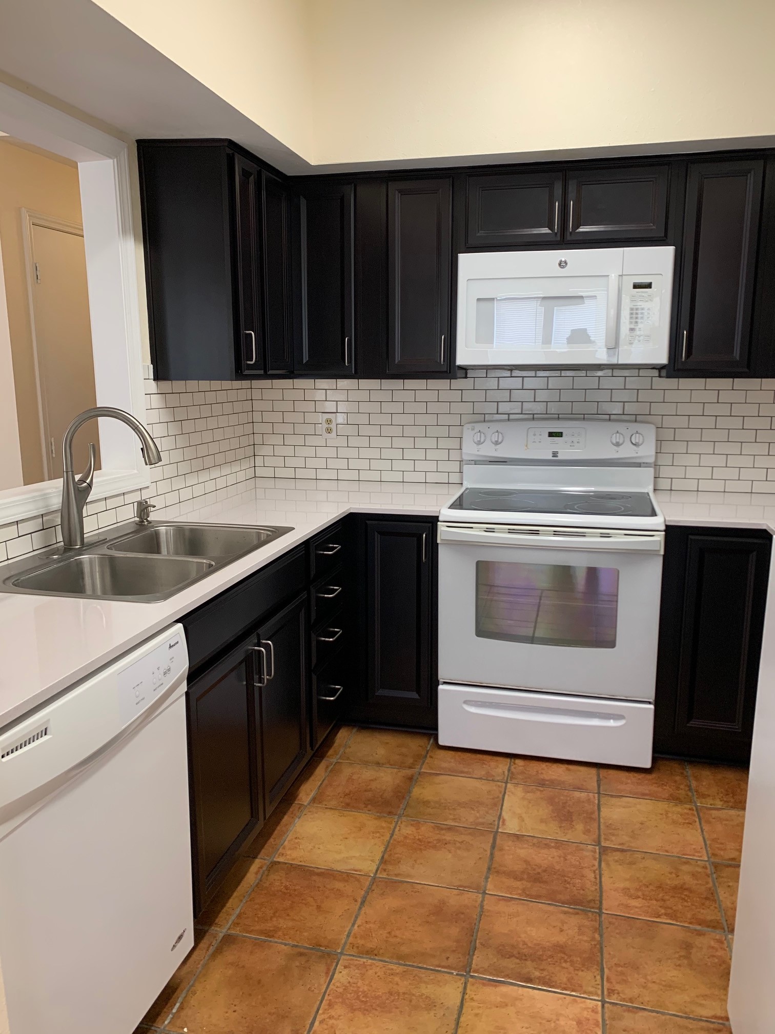 3115 Tom Green Unit 204 Austin, Texas 78705