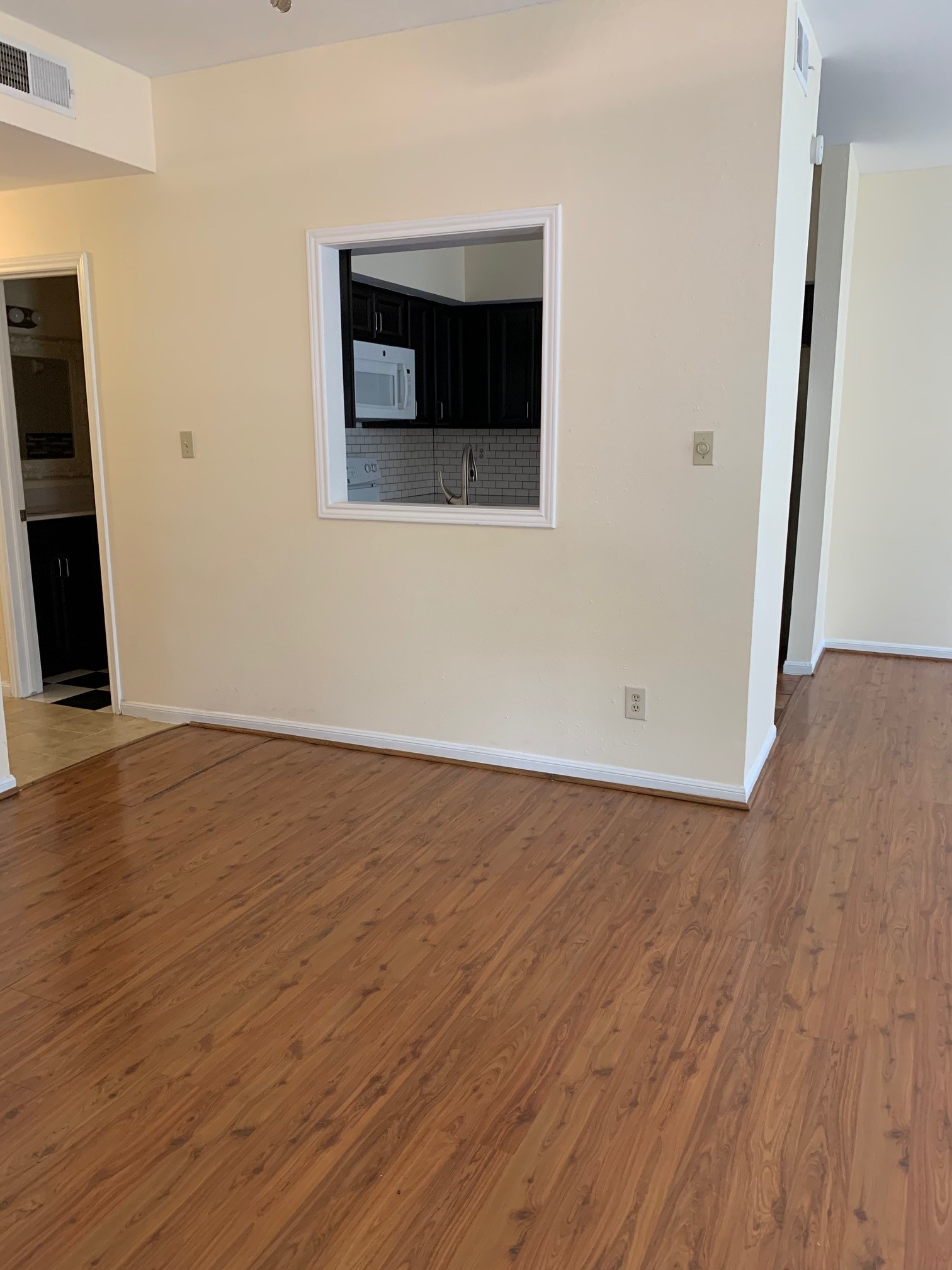 3115 Tom Green Unit 204 Austin, Texas 78705