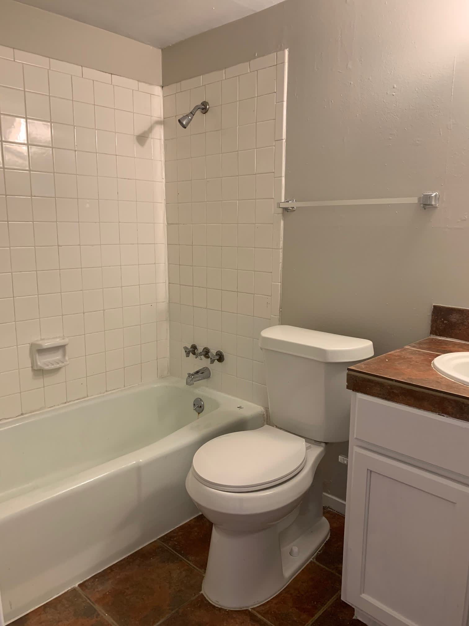 105 E 38th St Unit 100 Austin, Texas 78705