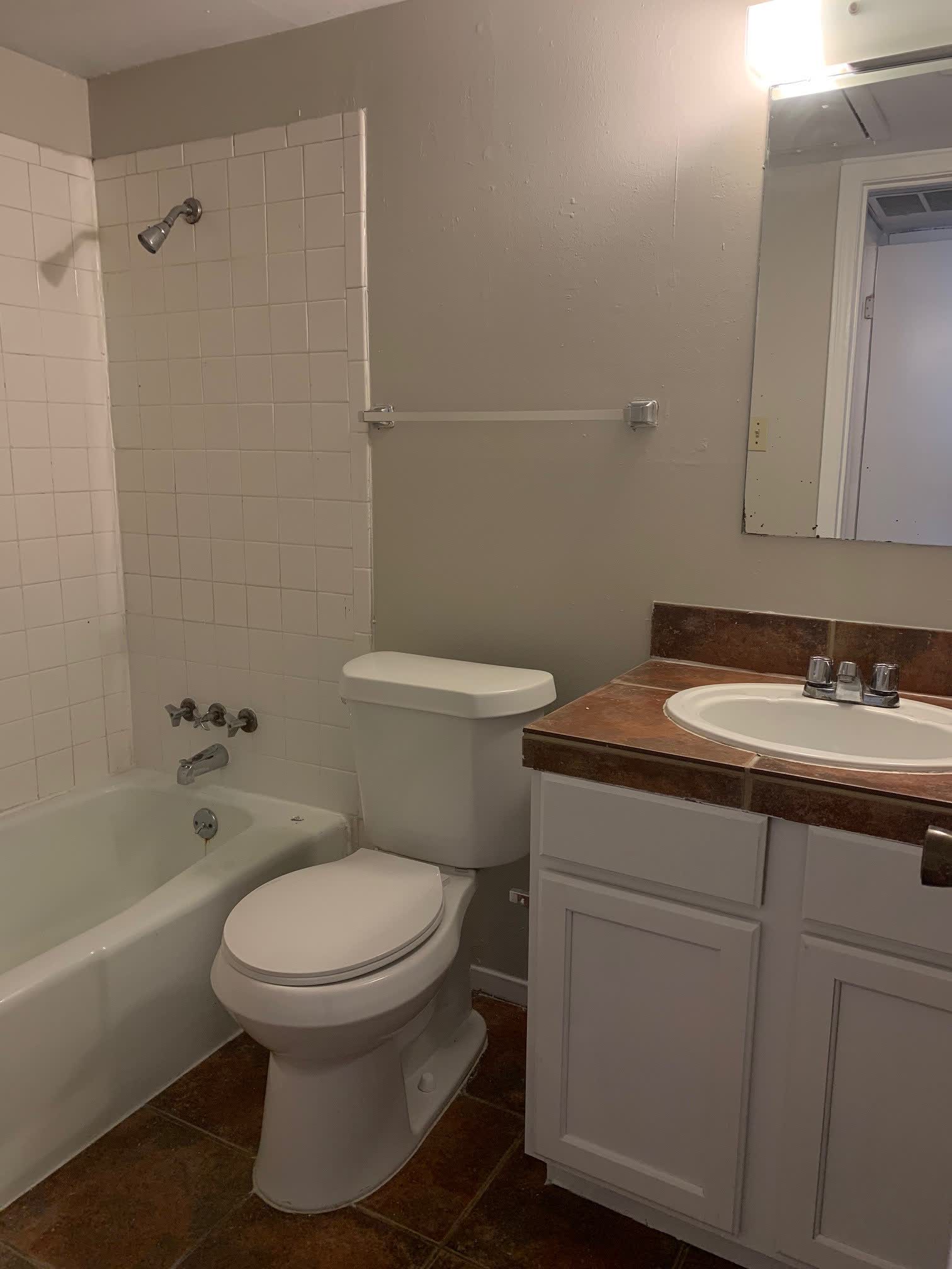 105 E 38th St Unit 100 Austin, Texas 78705