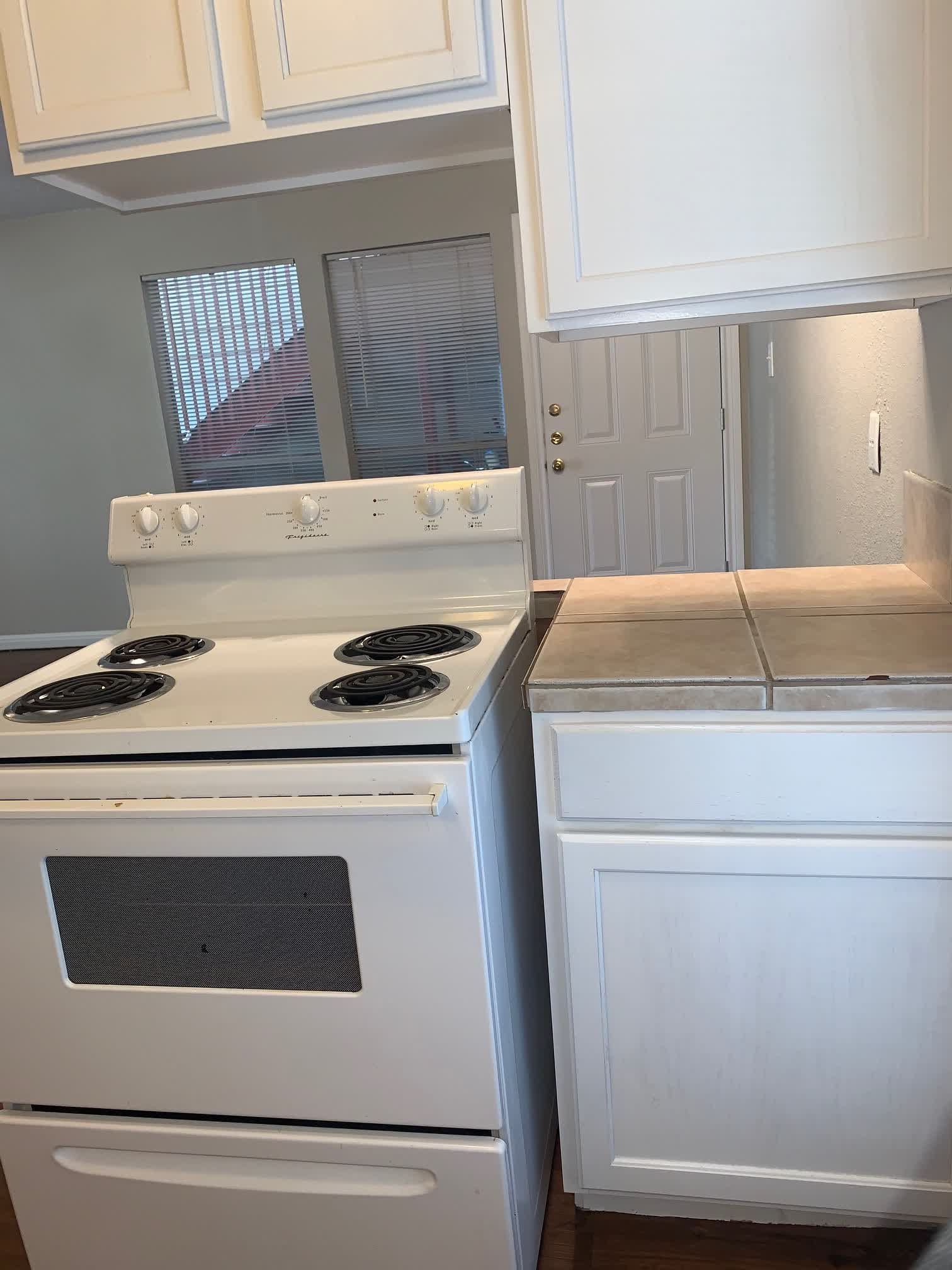 105 E 38th St Unit 100 Austin, Texas 78705