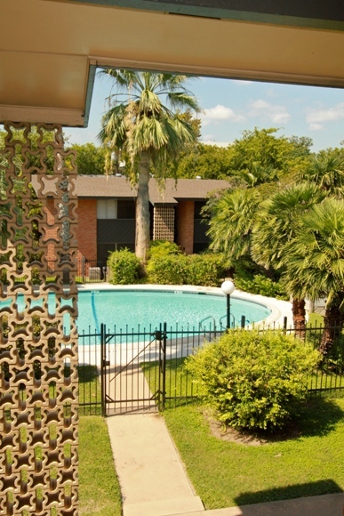 3304 Red River #105 Austin, Texas 78705
