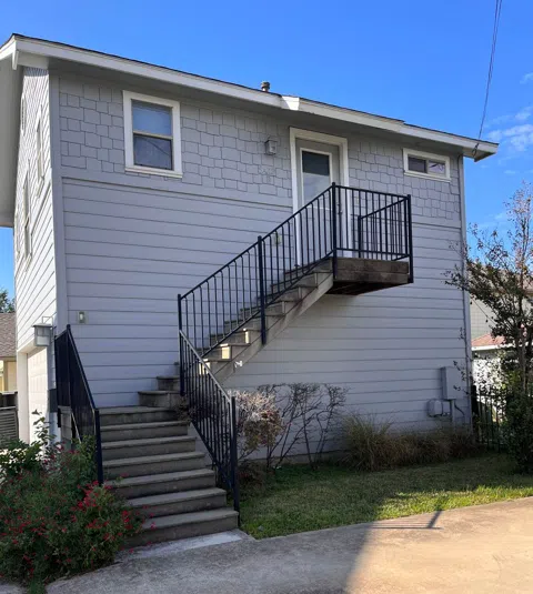 5413 Roosevelt B