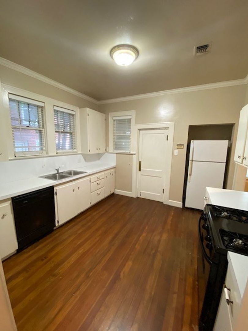 3800 Avenue F Austin, Texas 78751