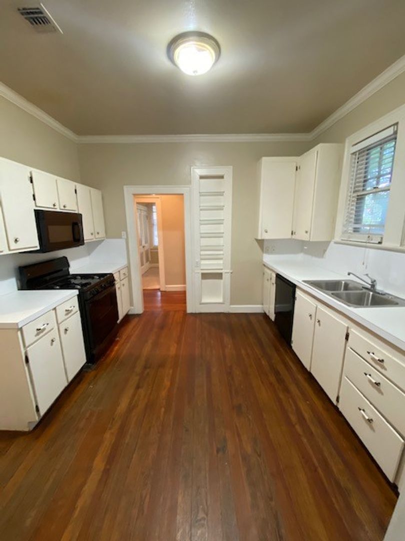3800 Avenue F Austin, Texas 78751