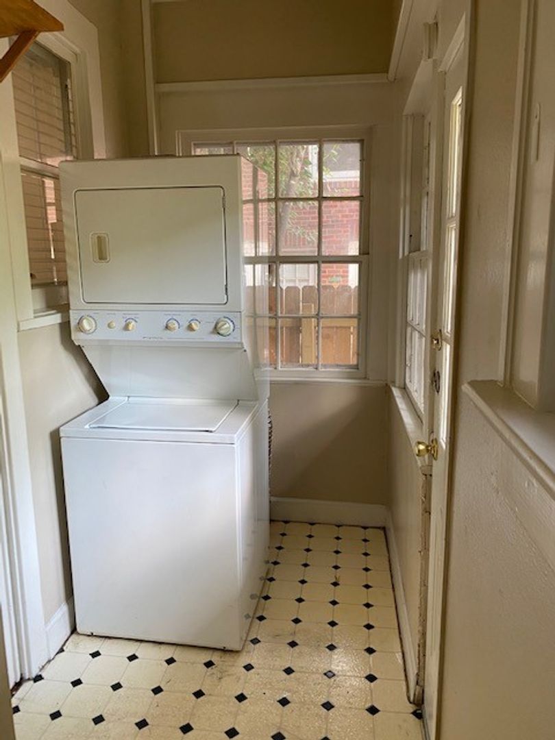 3800 Avenue F Austin, Texas 78751