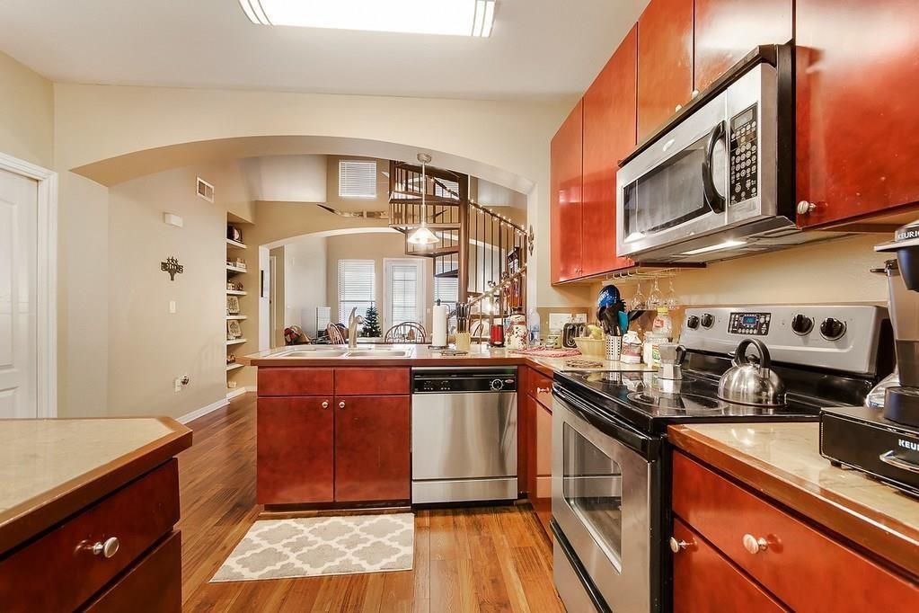 2505 San Gabriel Unit 604 Austin, TX 78705