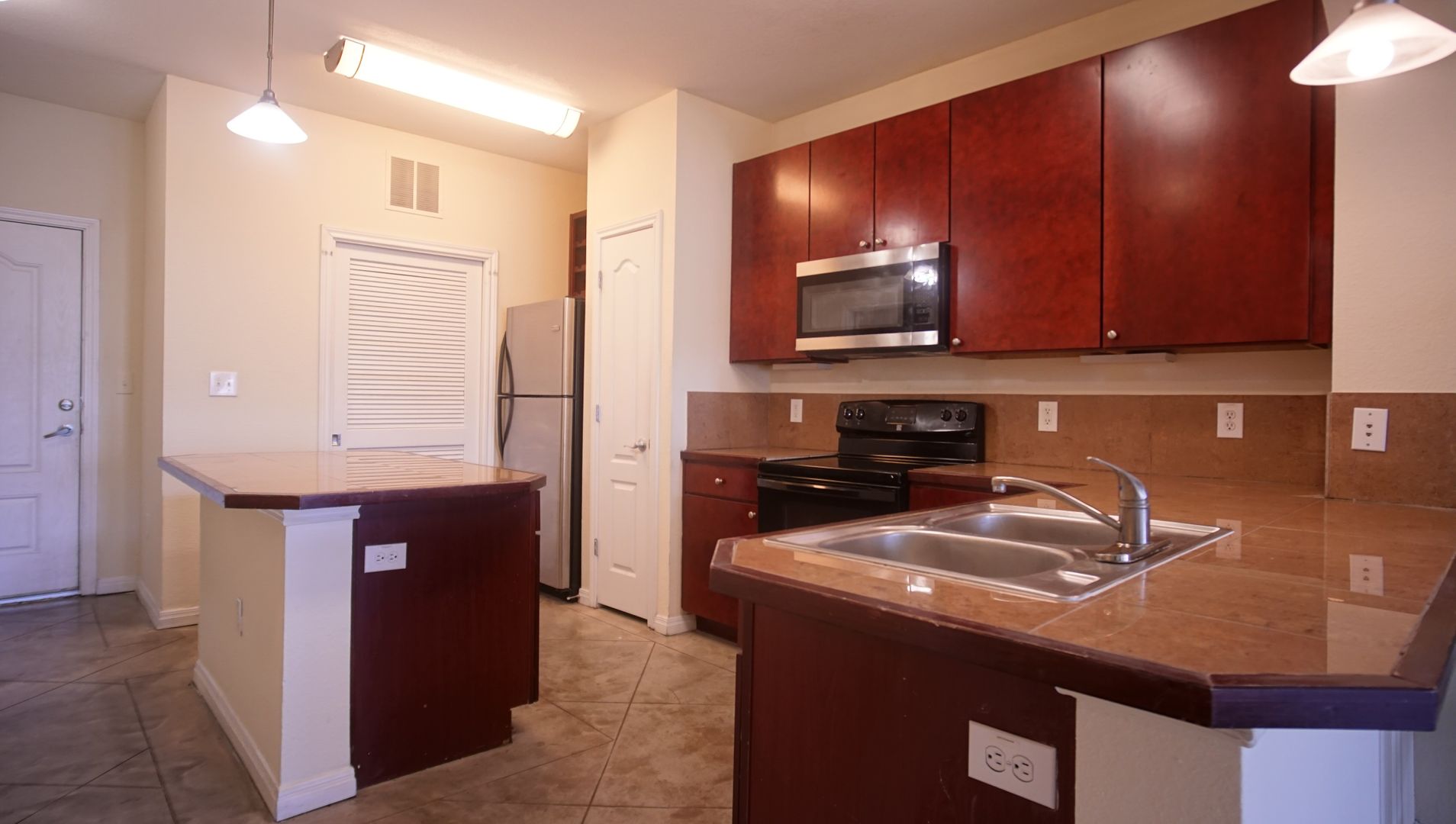 2505 San Gabriel Unit 606 Austin, TX 78705