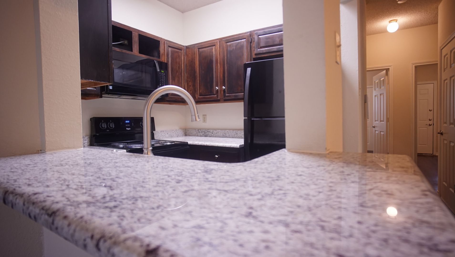 915 W 22nd 1/2 Unit 101 Austin, TX 78705