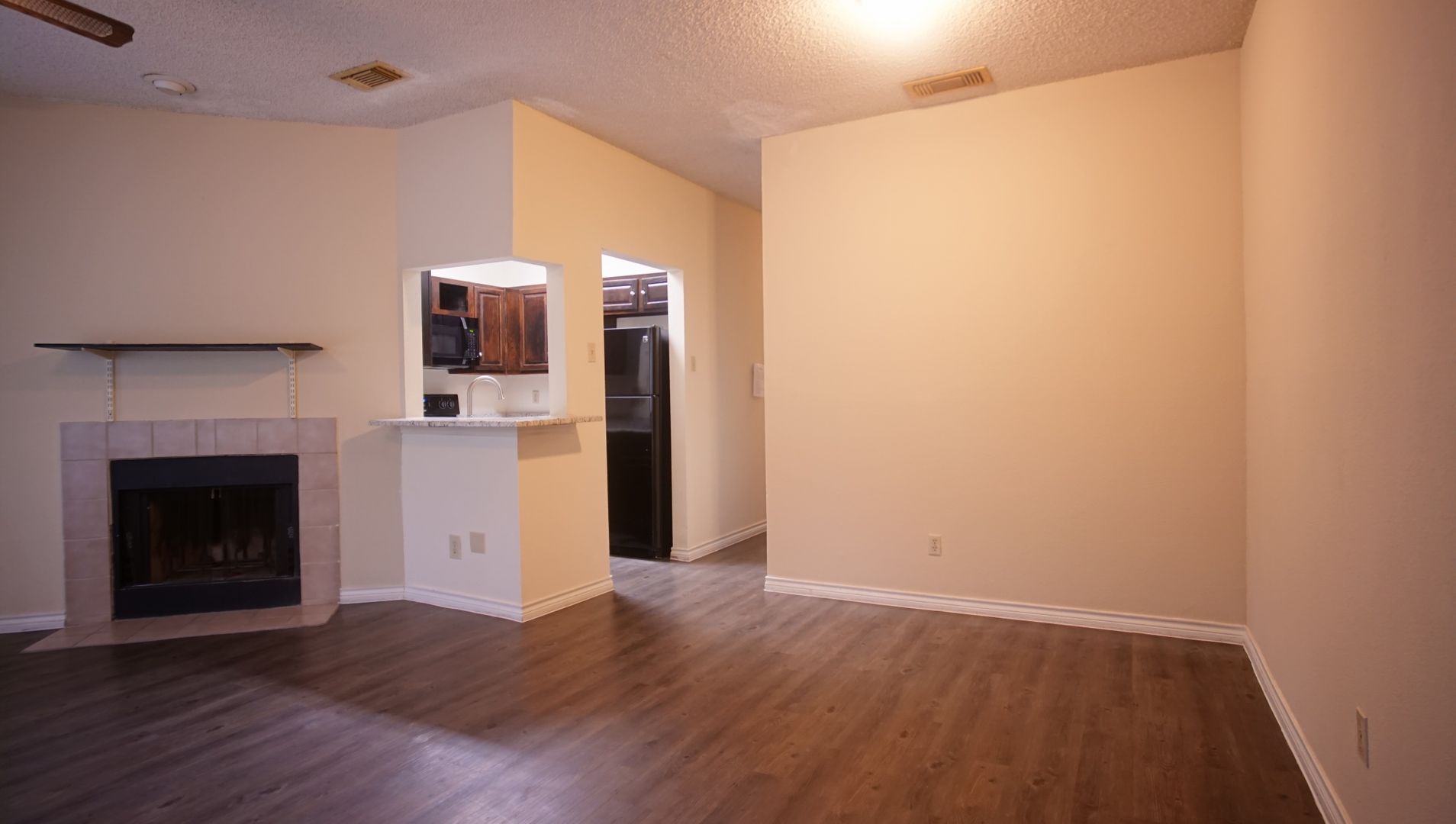 915 W 22nd 1/2 Unit 101 Austin, TX 78705