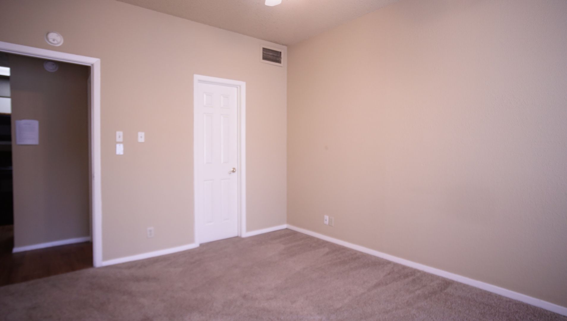 807 W 25th St Unit 213 Austin, Texas 78705