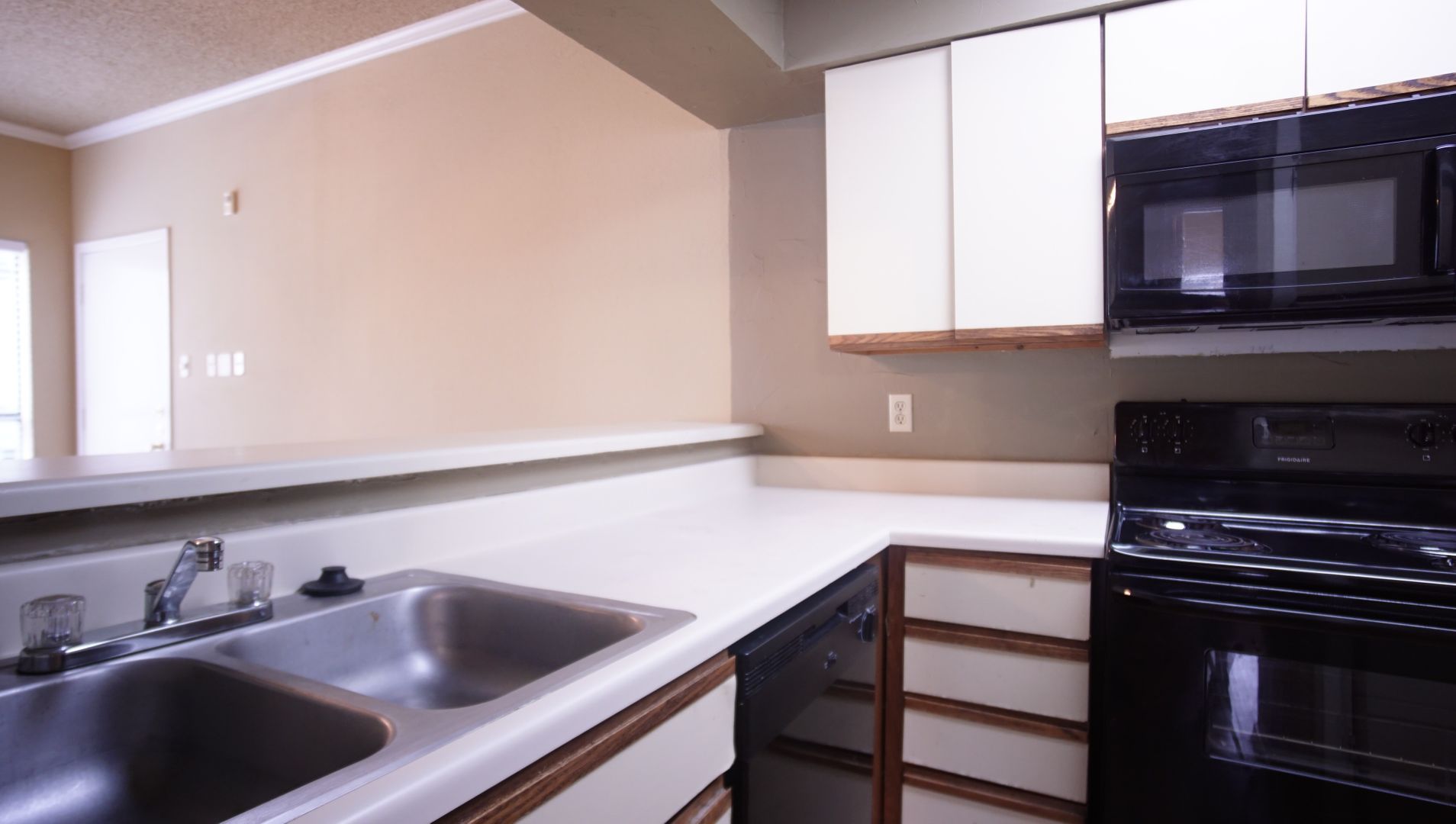 807 W 25th St Unit 213 Austin, Texas 78705