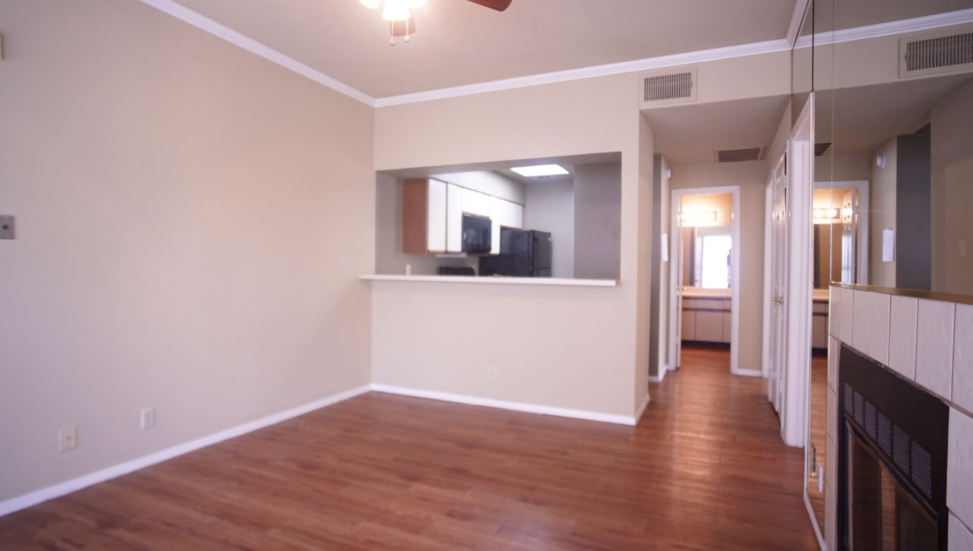 807 W 25th St Unit 213 Austin, Texas 78705