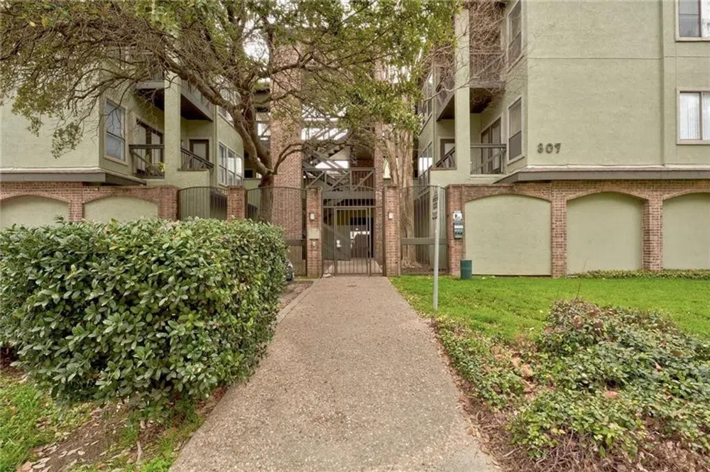807 W 25th St Unit 213 Austin, Texas 78705