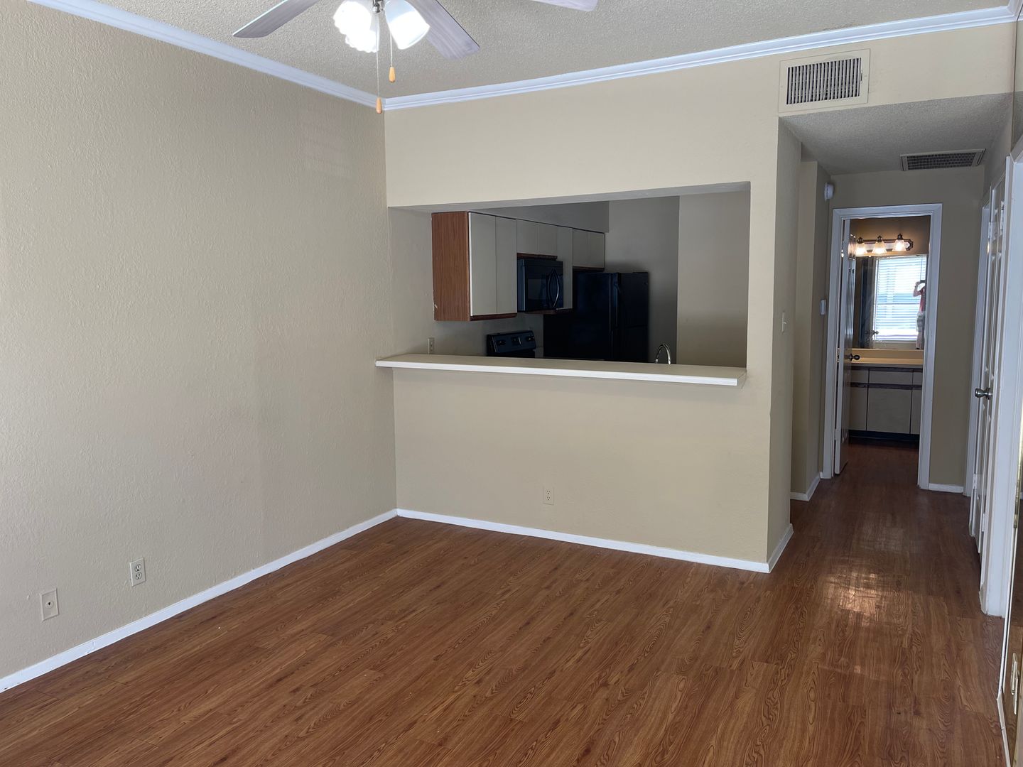 807 W 25th St Unit 212 Austin, Texas 78705
