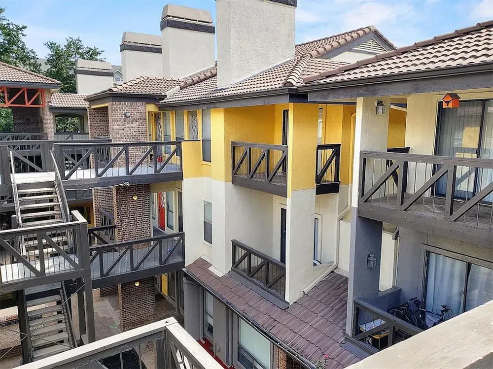 806 W 24th St Unit 311 Austin, TX 78705