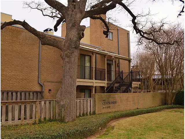 611 E 45th St Unit 17 Austin, TX 78751