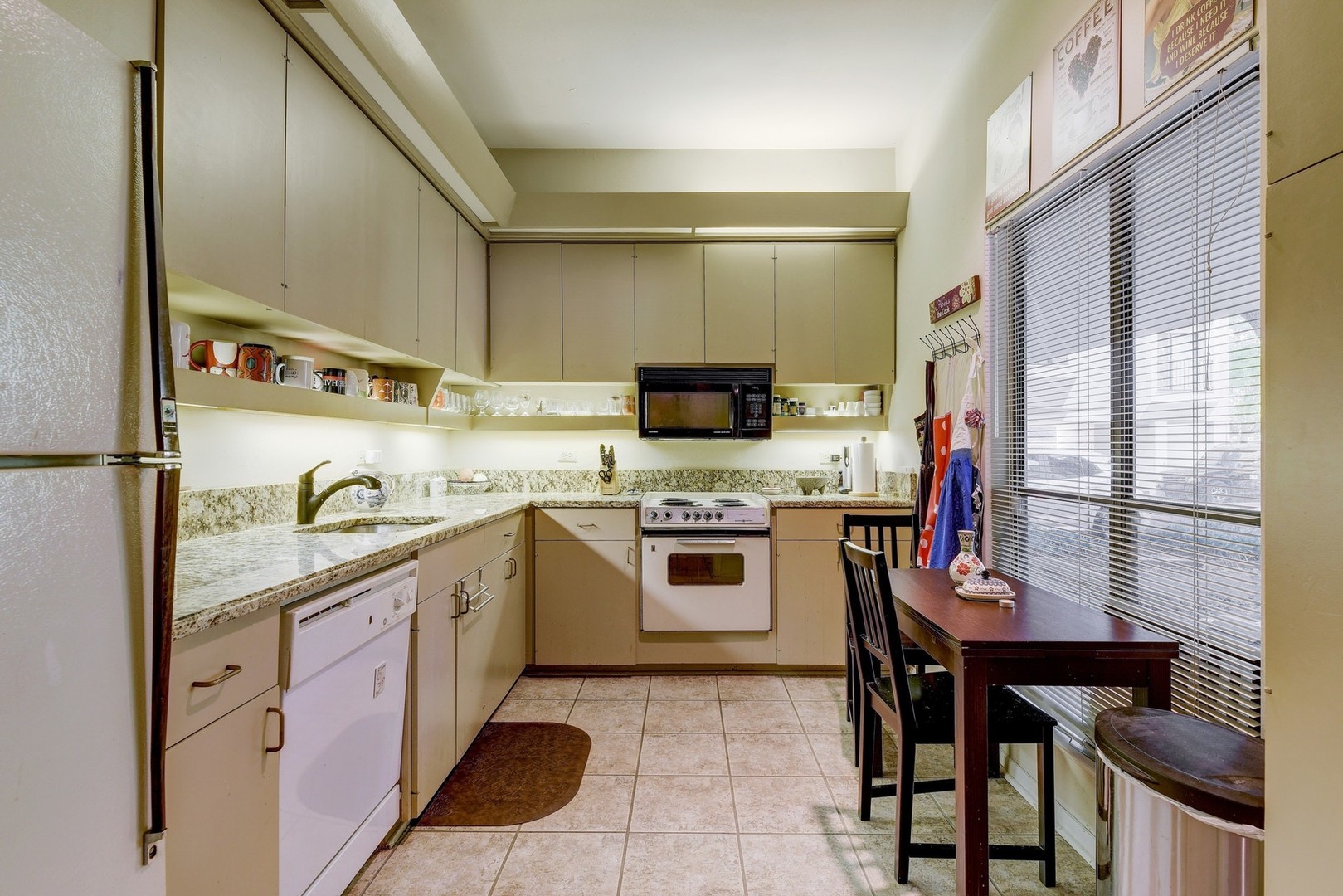 409 E 38th St Unit 103 Austin, TX 78705