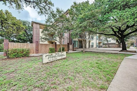 914 W 26th St Unit 102